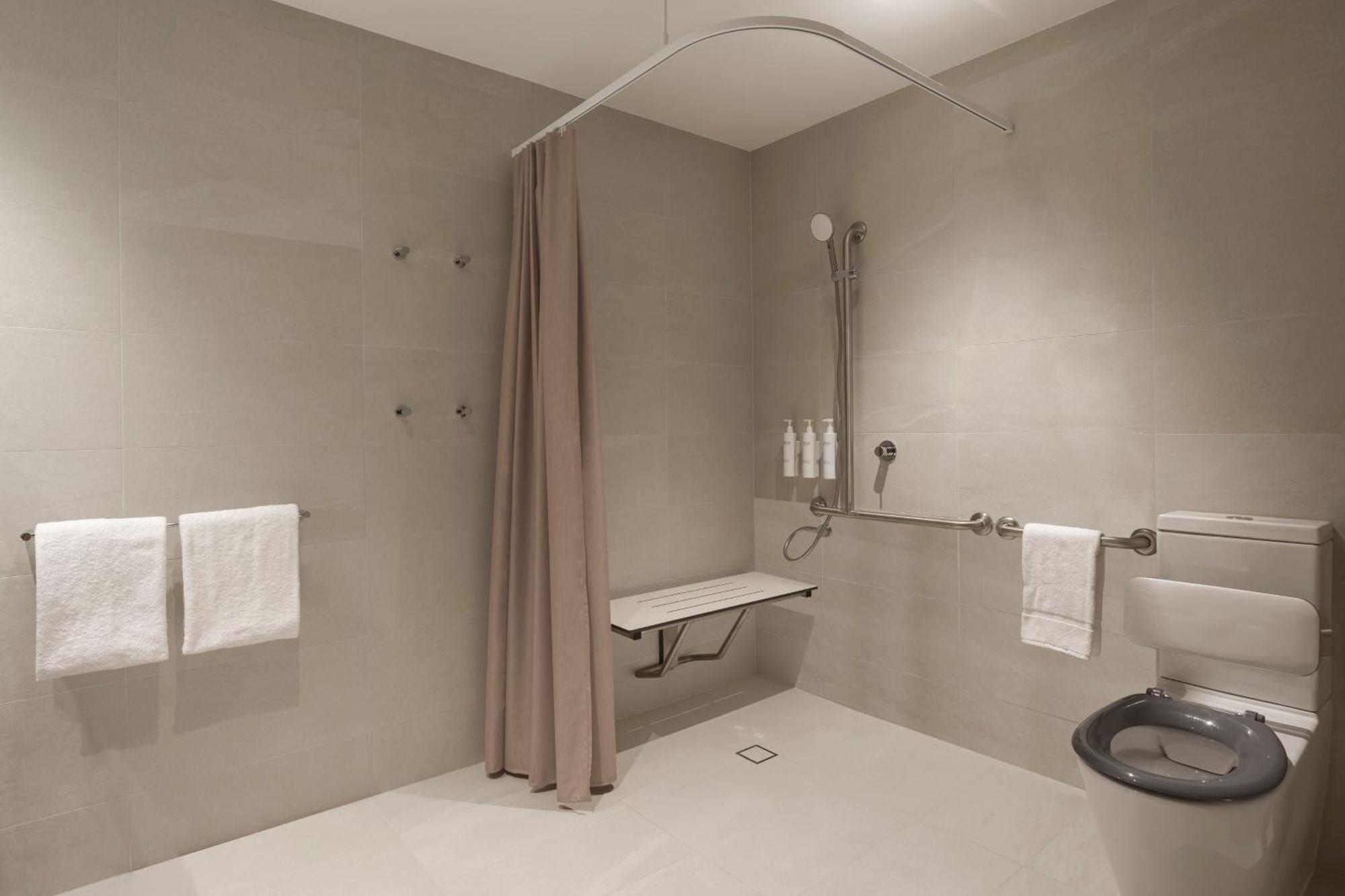 Courtyard By Marriott Perth Murdoch Fremantle Esterno foto