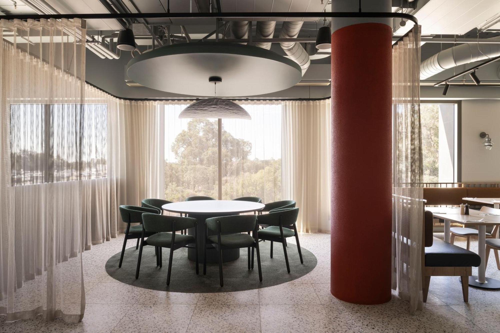 Courtyard By Marriott Perth Murdoch Fremantle Esterno foto